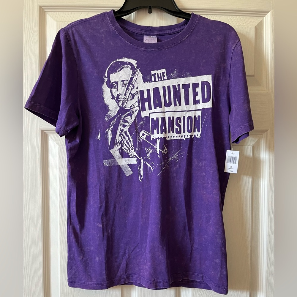 Haunted mansion master Gracie Disney parks t-shirt